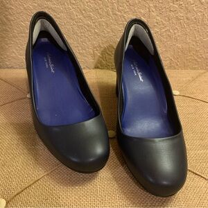 Navy blue Antonia Saint New York all day & night block heels
